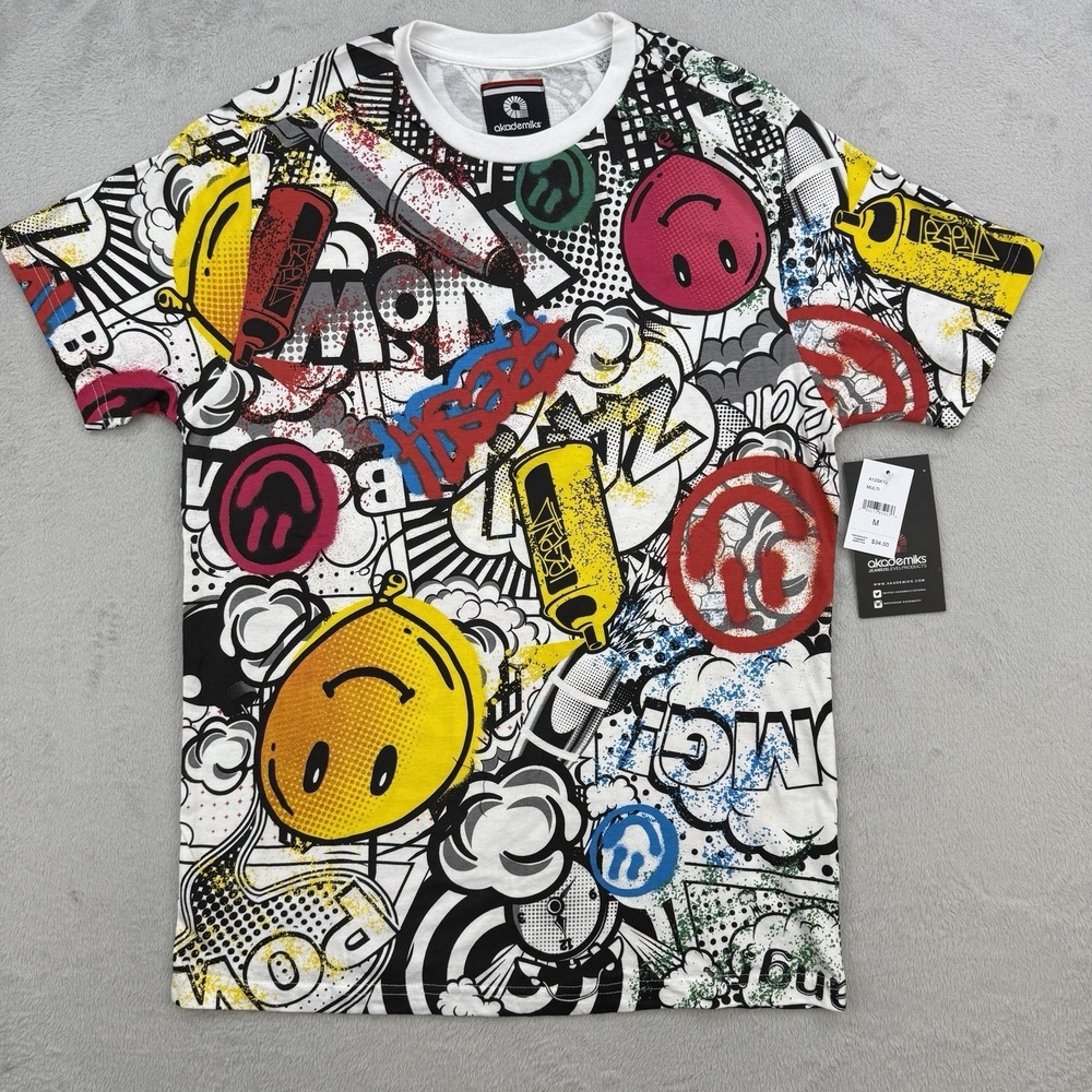 akademiks Legend Grafetti Streetwear Graphic Unisex T-Shirt Size Medium‎ NWT